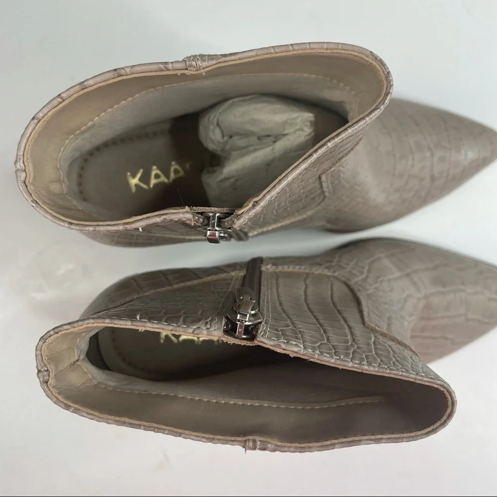 Kaanas Amarone Croc-Embossed Texan Booties‎ Size 6